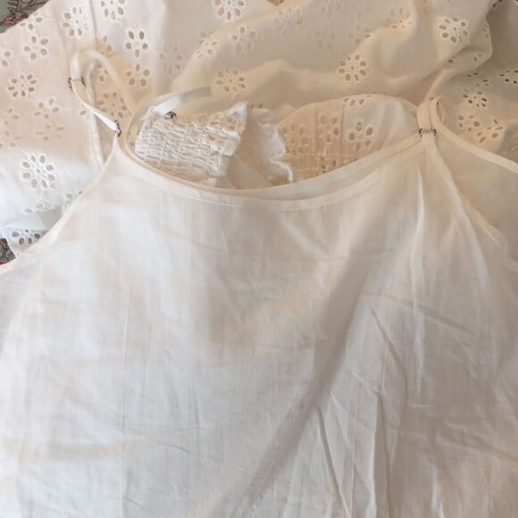 Hill House White Eyelet Nap Dress . Lounge. Beachy .Coastal. Relaxation. - Picture 13 of 15